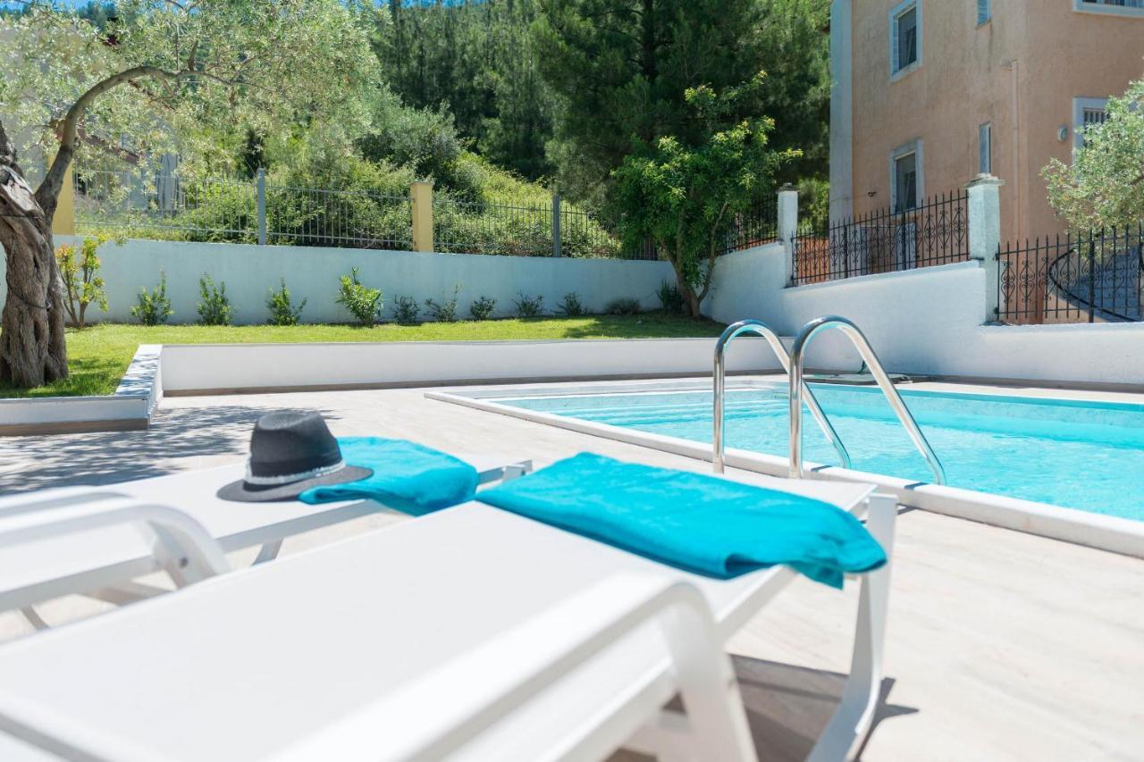 Louloudis Pool Villa Skala Rachoni  Extérieur photo