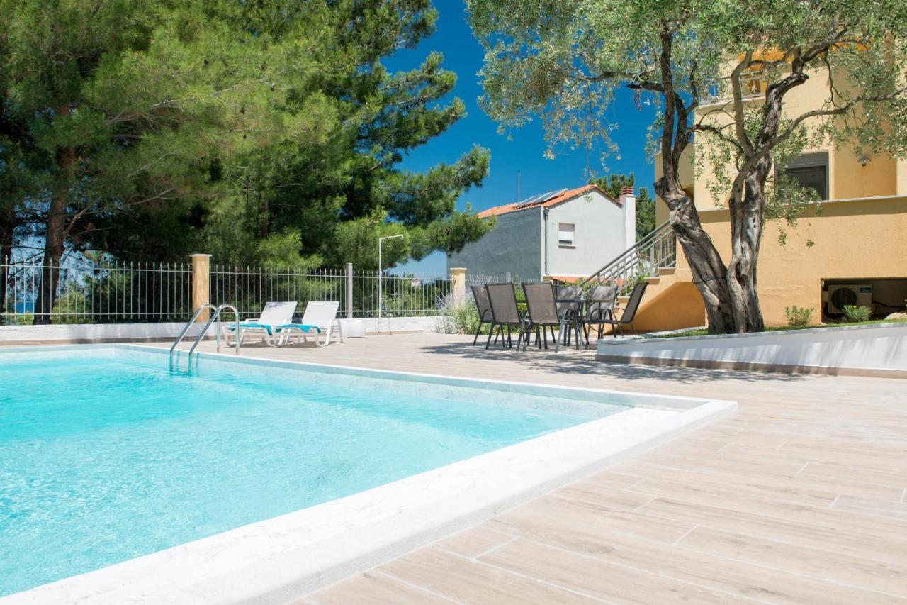 Louloudis Pool Villa Skala Rachoni  Extérieur photo