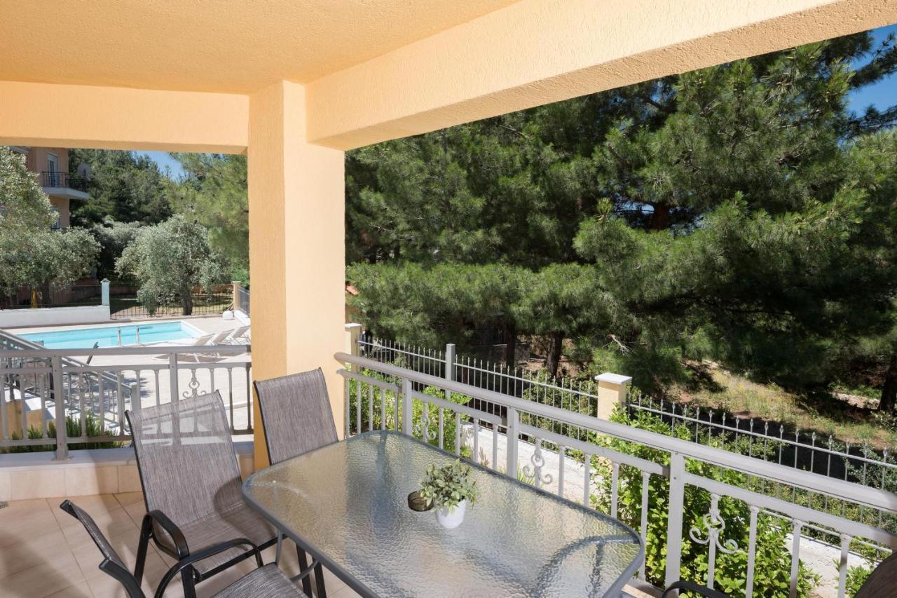 Louloudis Pool Villa Skala Rachoni  Extérieur photo